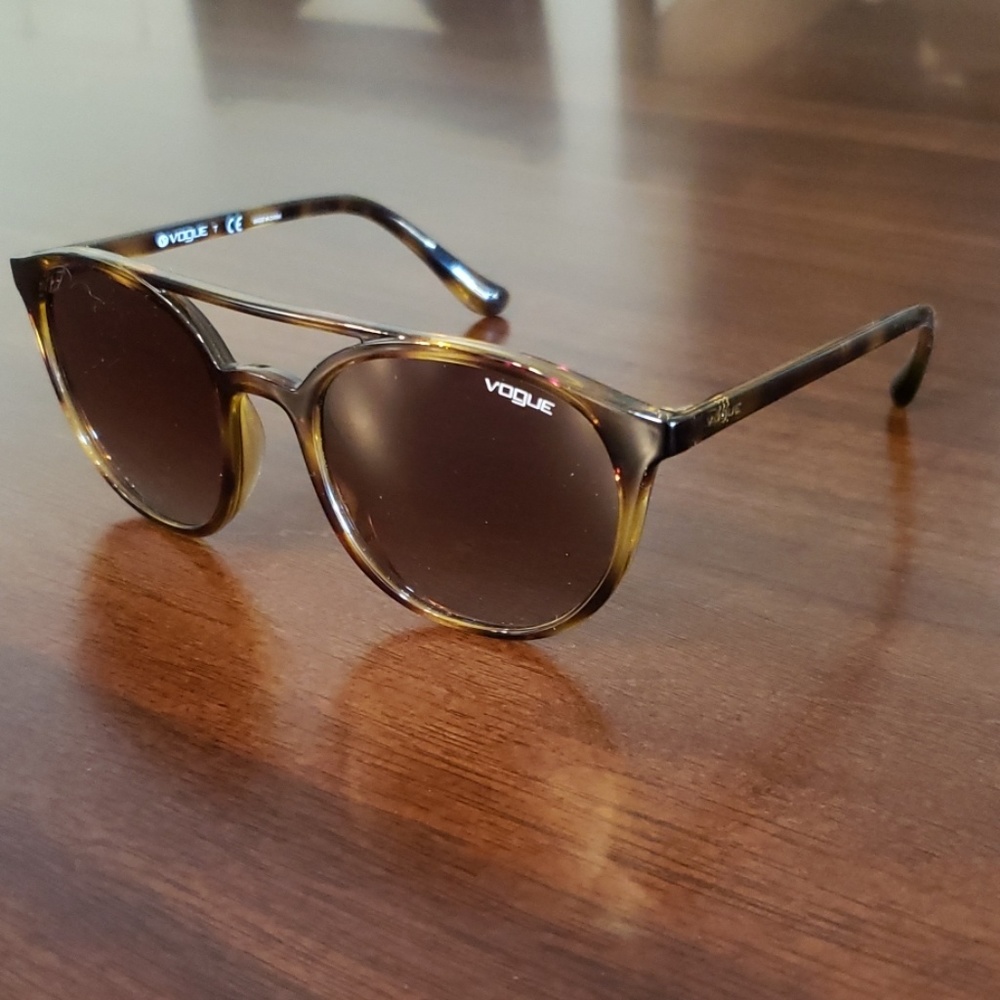 VOGUE sunglasses